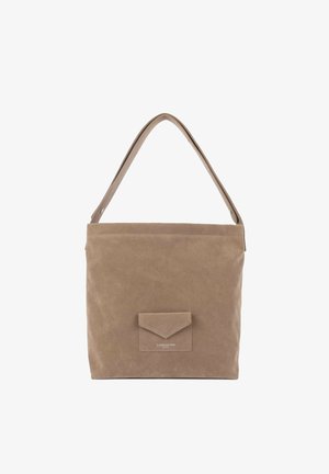 Sac cabas en daim marron avec une seule sangle d'épaule, doté d'une poche avant et d'un design minimaliste. Texture lisse et absence de quincaillerie visible.
