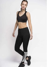 Lonsdale SHUSTOKE - Legging (type pantalon) - black