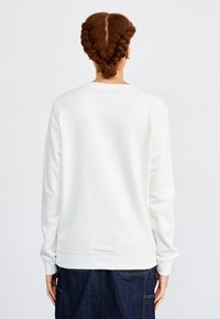 Nike Sportswear CLUB CREW - Mikina - sail