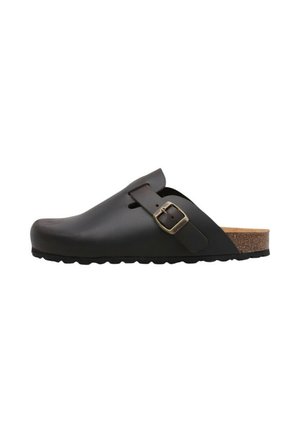 Zueco negro sin cordones con puntera redondeada, correa ajustable con hebilla, plantilla de corcho y suela negra texturizada.