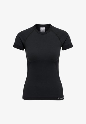 Sort kortærmet atletisk tætsiddende trøje med rund hals, tekstureret panel foran og lille hummel-logo nær den nederste kant.