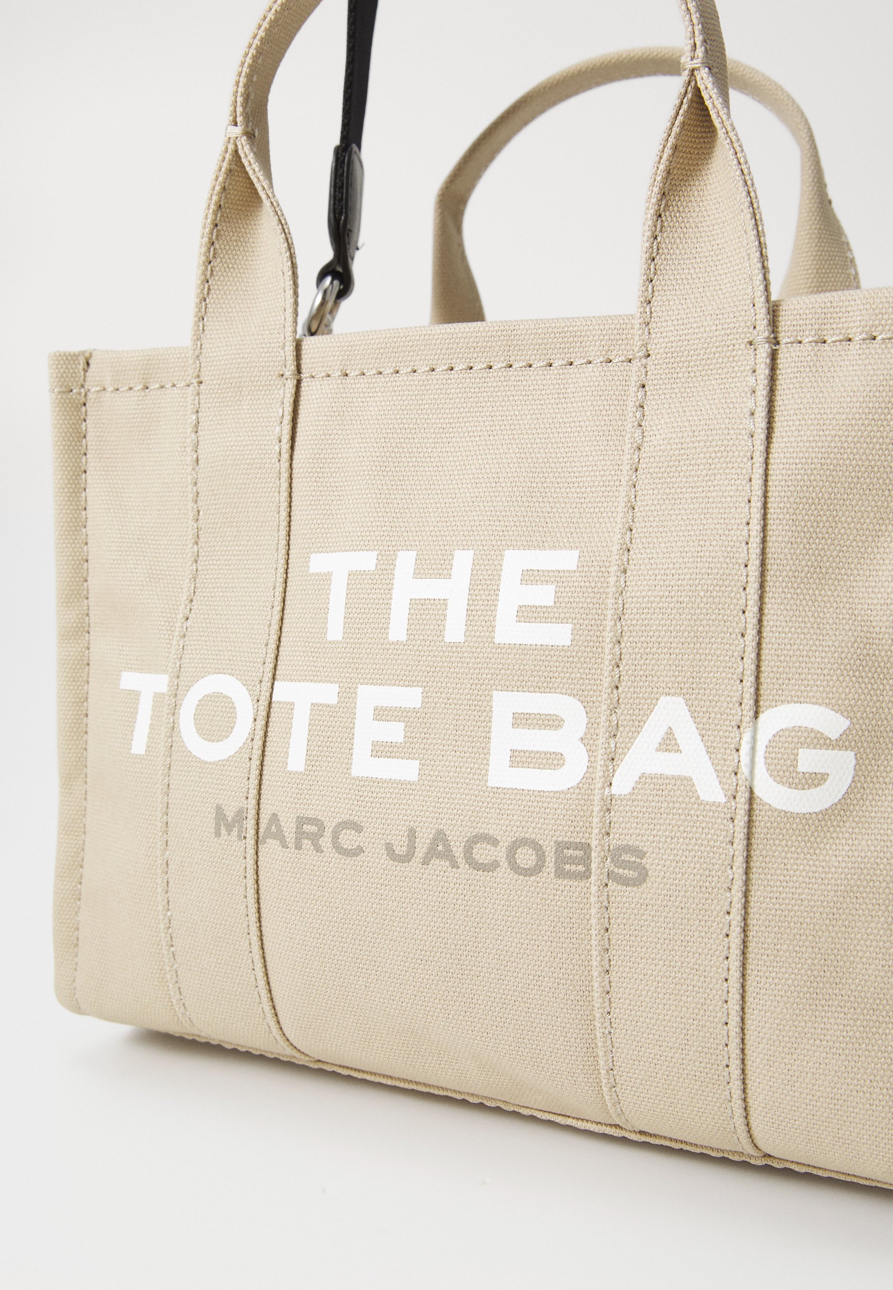 MARC JACOBS THE SMALL TOTE - Handtas - beige - Zalando.nl