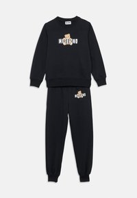 Επιλέχθηκε, nero/black