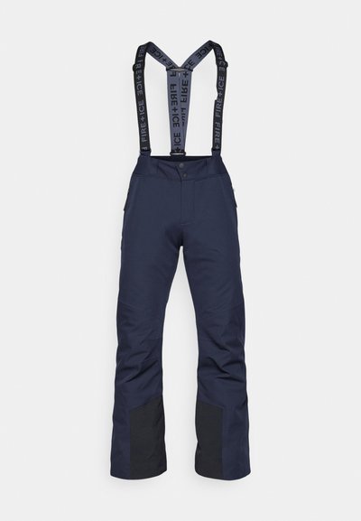 Marineblaue Skihosen mit verstellbaren schwarzen Hosenträgern, die den Text "FIRE + ICE" tragen, verstärkten schwarzen Akzenten an den Knien und zwei seitlichen Reißverschlusstaschen.