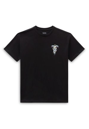 Czarna koszulka z krótkim rękawem, wykonana z bawełny, z okrągłym dekoltem. Posiada szczegółowy wzór graficzny na lewej piersiach.