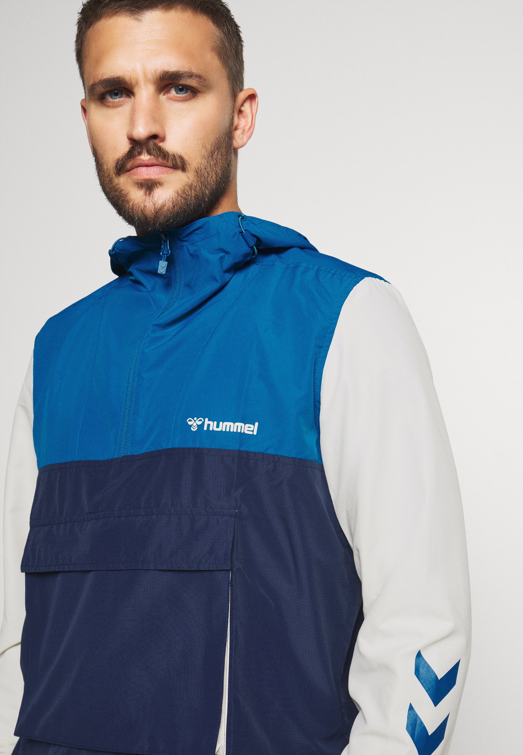 hummel akello