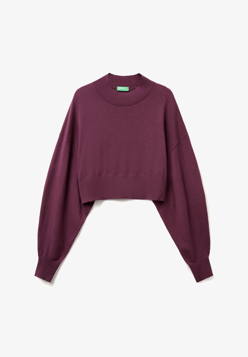 Gekürzter Pullover in tiefem Lila. Mit einem gerippten Halsauschnitt und oversized Ärmeln, aus einem weichen Strickstoff gefertigt.