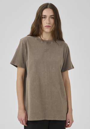 SEATTLE LOGO EMB TEE - T-shirt basic - major brown washed