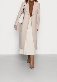 More & More Trench - off-white