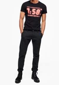 QS Kalhoty - mottled black