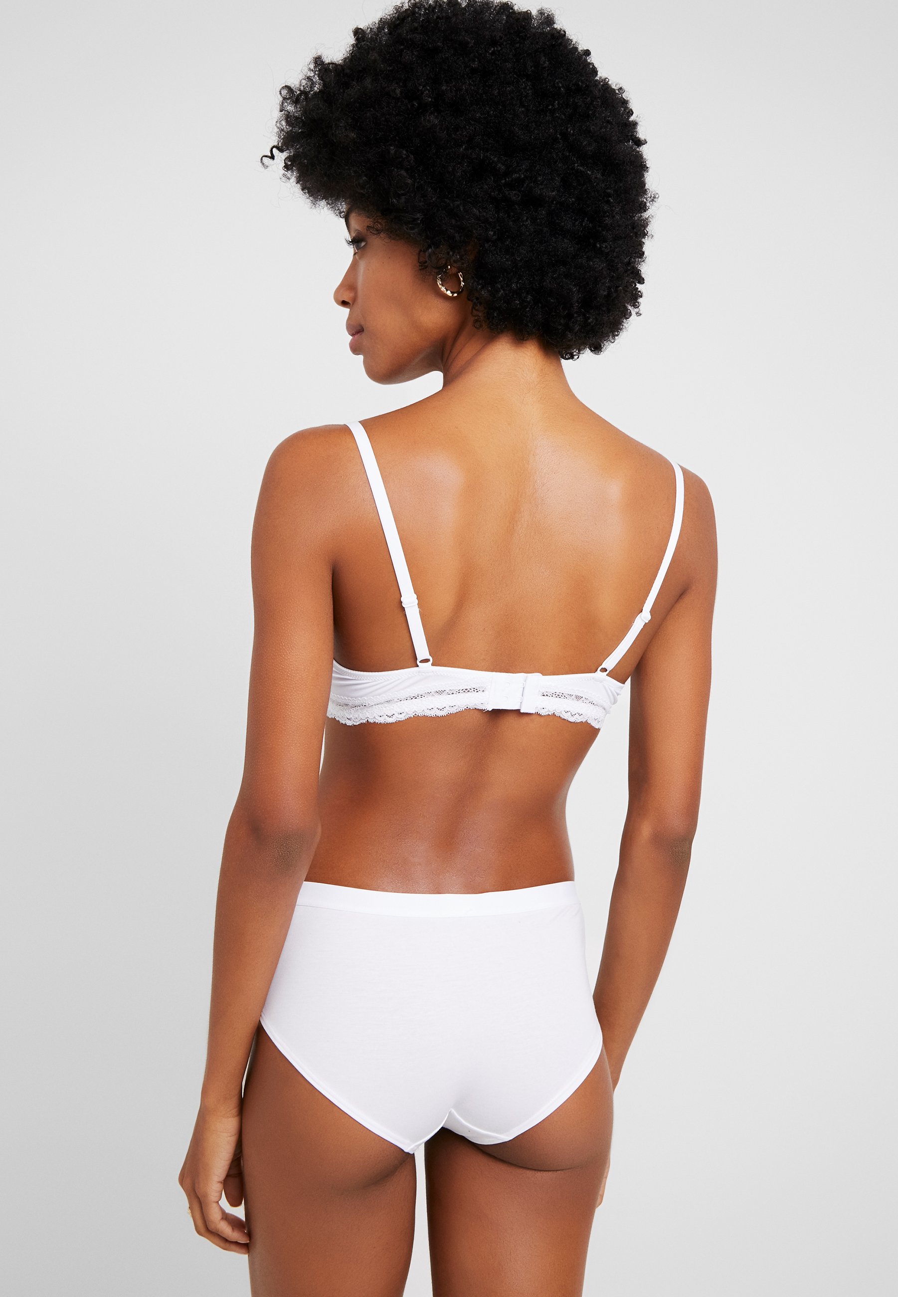 Calida NATURAL JOY Underbukse weiss Zalando.no Calida NATURAL JOY - Topp - weiss