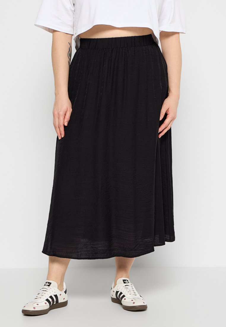 ONLY Carmakoma Maxirok zwart