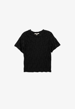 Czarny t-shirt z krótkim rękawem, z teksturowanym wzorem fal, okrągłym dekoltem i luźnym krojem z krótkim dołem. Miękka tekstura materiału.