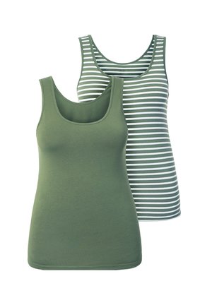 Deux débardeurs sans manches, l’un uni vert olive et l’autre vert olive avec des rayures horizontales blanches, présentés sur fond blanc.