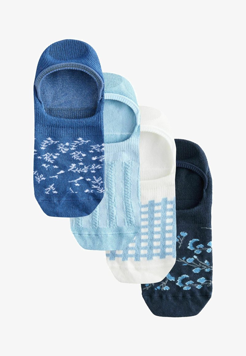 Set med fyra par låga strumpor i nyanser av blått, vitt och marinblått, med olika mönster och texturerade designer.