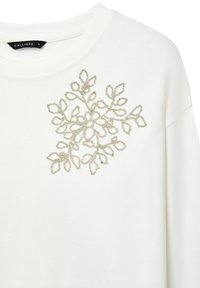 Felpa bianca in cotone con un ricamo decorativo di perline d'argento a forma di foglie sul davanti. Progettata con una vestibilità comoda e un collo rotondo.