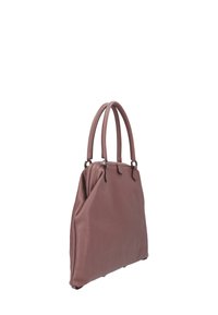 Sac à main en cuir mauve doux, avec des poignées arrondies, une forme structurée, une texture subtile et des accents métalliques foncés contrastants.