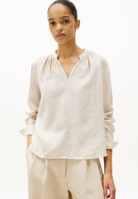 Tommy Hilfiger - RELAXED FIT  - Blouse - classic ithaca  sandalwood Thumbnail Image 1