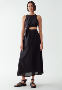 CALLI WELLA MIDI - Dnevna obleka - black