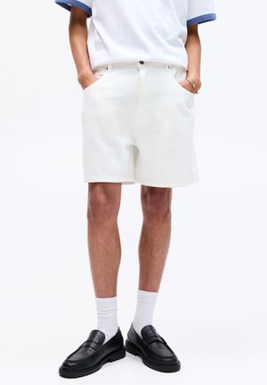 Denim shorts - white