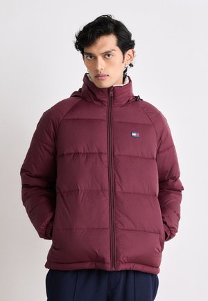 Tommy Jeans PUFFER  - Žieminė striukė - deep rouge