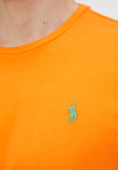 Polo Ralph Lauren CUSTOM SLIM FIT JERSEY CREWNECK T-SHIRT - Basic póló - bright signal orange