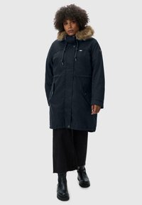 Unselected, navy