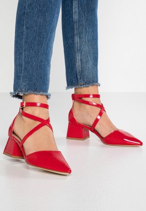 BEBO Botki na obcasie