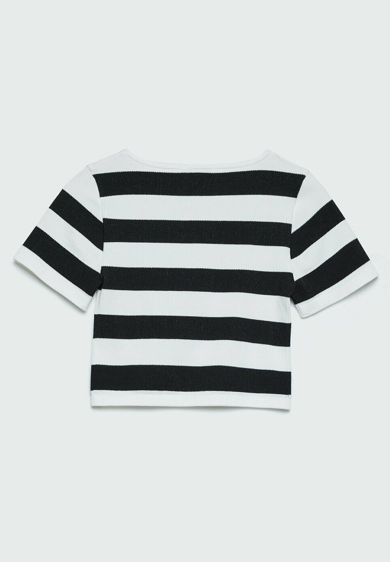 Damen T-Shirts | Stradivarius NAHTLOSES MIT KASTENFÖRMIGEM AUSSCHNITT T-Shirt print white/weiß - JX52240 Damen T-Shirts | Stradivarius NAHTLOSES MIT KASTENFÖRMIGEM AUSSCHNITT T-Shirt print white/weiß - JX52240
