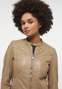 Mustang Kurtka skórzana