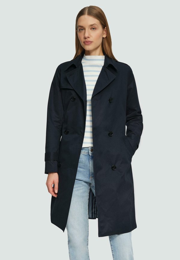 Trenchcoat