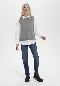 Saint Tropez Vesta - mist grey melange