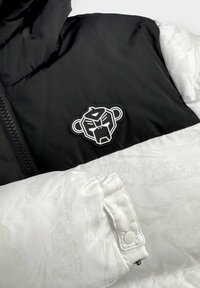 Black Bananas JR. PEEK FREEZE PUFFER  - Winterjas - white