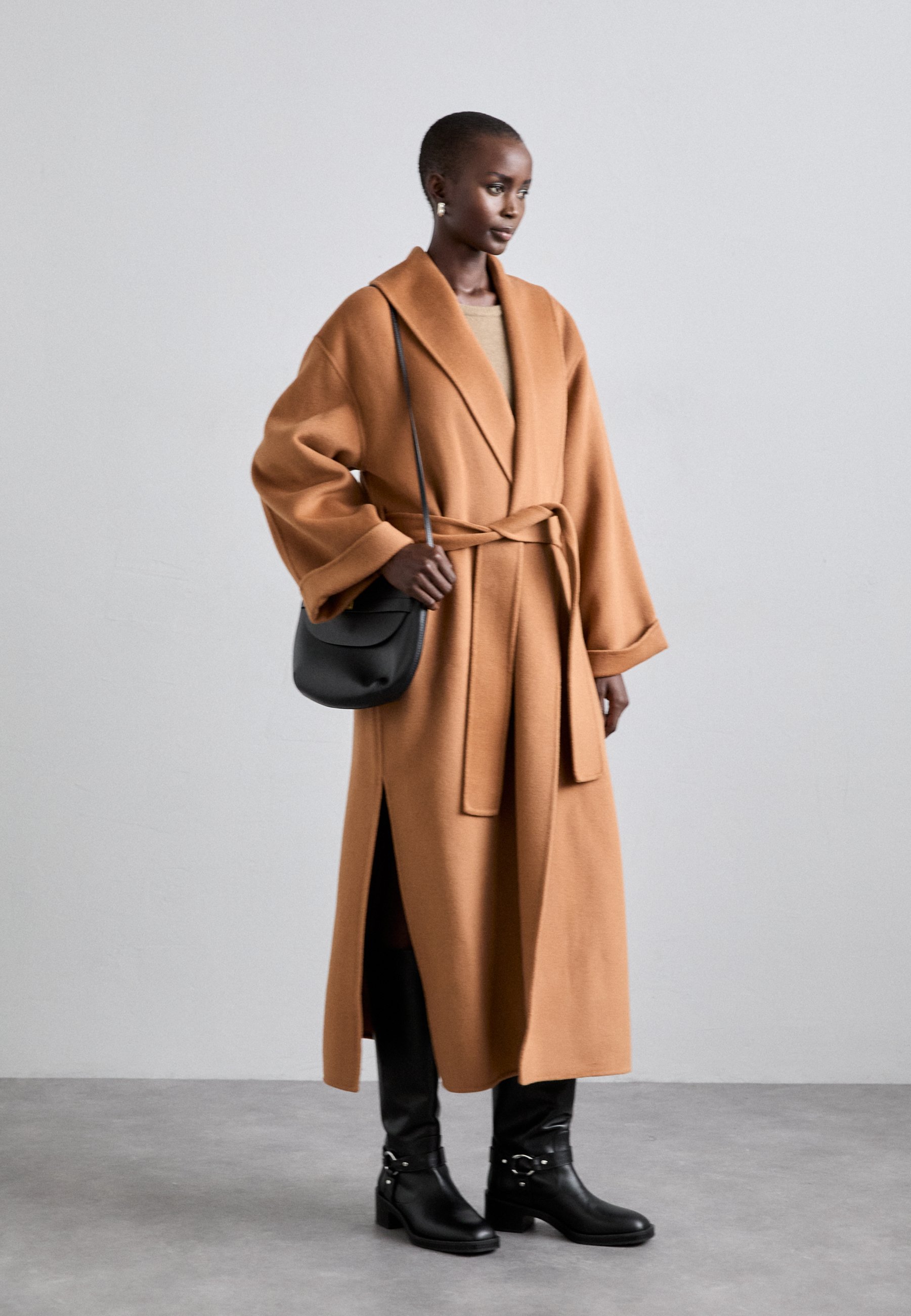 By Malene Birger TRULLEM - Klassinen takki - raw sugar