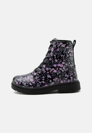LICO, ISALIE - Lace-up ankle boots - black/pink