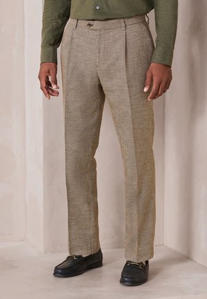 Next, REGULAR FIT, brązowy