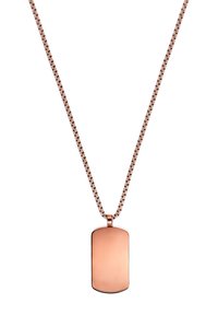 Collar de metal en oro rosa con un colgante rectangular, que presenta una superficie lisa y una delicada cadena con eslabones entrelazados.