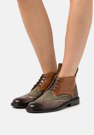 SALLY 30 - Boots à talons - aztek gold/seaweed/brown