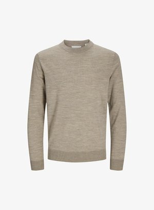 Lichtbeige crewneck sweater gemaakt van zachte gebreide stof. Heeft lange mouwen en ribben aan de manchetten en onderrand voor een aansluitende pasvorm.