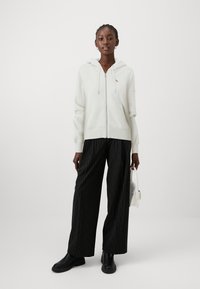 Abercrombie & Fitch ICON  - Sweatjakke - white sand