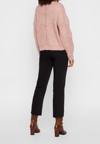 YAS Strickpullover - pink