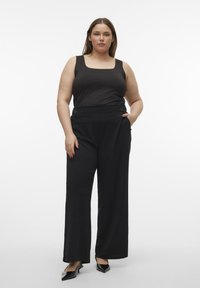 Vero Moda Curve - VMCLIVA WIDE - Bukse - black Miniatyrbilde 1