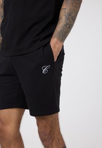 CLOSURE London DOUBLE LOGO SET - Lühikesed püksid - black