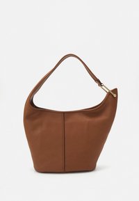 Barna, puha tapintású bőr hobo táska, ívelt tetejű és egyetlen fogantyúval; aranyszínű fém díszítéssel és középen végigfutó varrással.