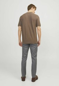 Jack & Jones MIT REGULAR FIT  - Chino - asphalt