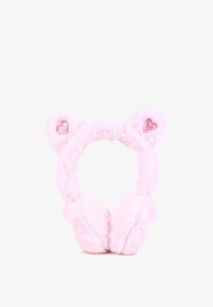 Cache-oreilles doux et duveteux rose avec des oreilles rondes décorées de petits cœurs roses scintillants sur fond blanc.