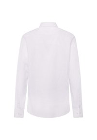 Witte langemouwenhemd met een button-down kraag, rechte snit en knoopmanchetten. Dichte textuur en minimalistisch ontwerp.