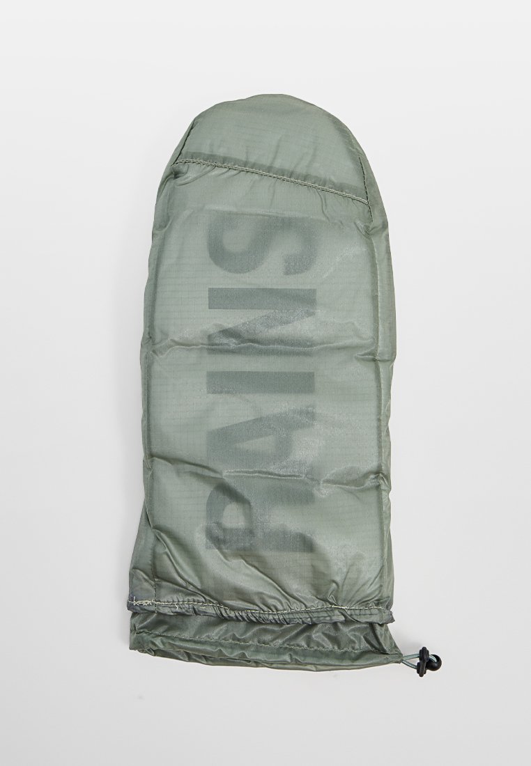 Gepolsterte grüne Handschuhe mit einem eleganten Design, ausgestattet mit einem Kordelzugverschluss und großen, tonalen Buchstaben. Strukturmaterial, leicht und wasserdicht.