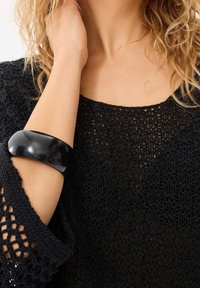 blue shadow Strickpullover - black