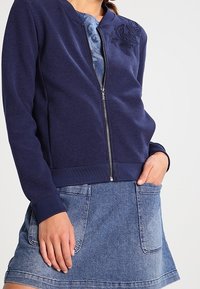 BOSS CASUAL Mikina na zip - dark blue